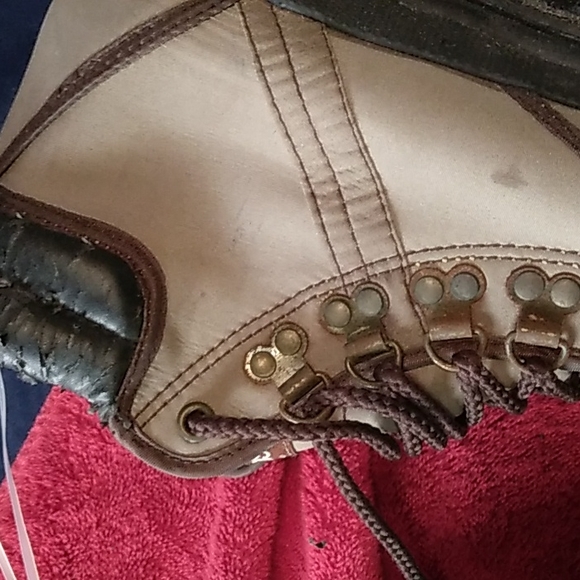 Caddis boots bogo half price today must bundle - Picture 7 of 7